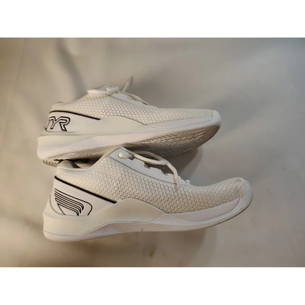 TYR CXT-2 Trainer Womens 8 White Black Mesh Athletic Cross Training Shoes 6.5Men